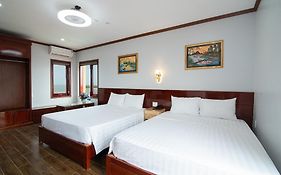 Khách sạn Minh Quang Hotel